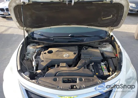 2015 Nissan Altima 2.5 Sv z USA, uszkodzony, nr VIN 1N4AL3AP8FC427657